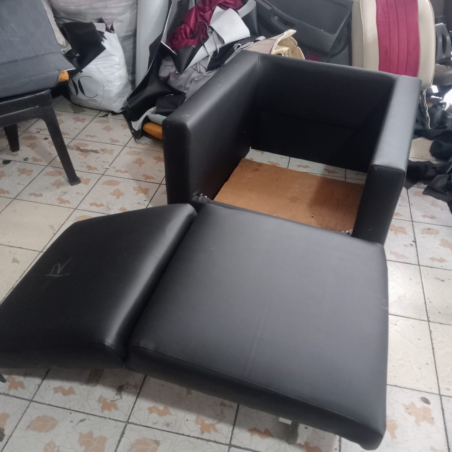 MICS reupholsters office/theatre/household furniture