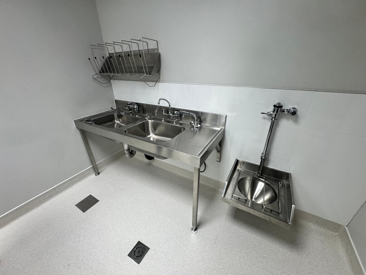 Thumbnail 3: Image for CSSD Sluice sinks